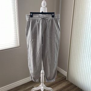 GAP light weight 100% cotton joggers